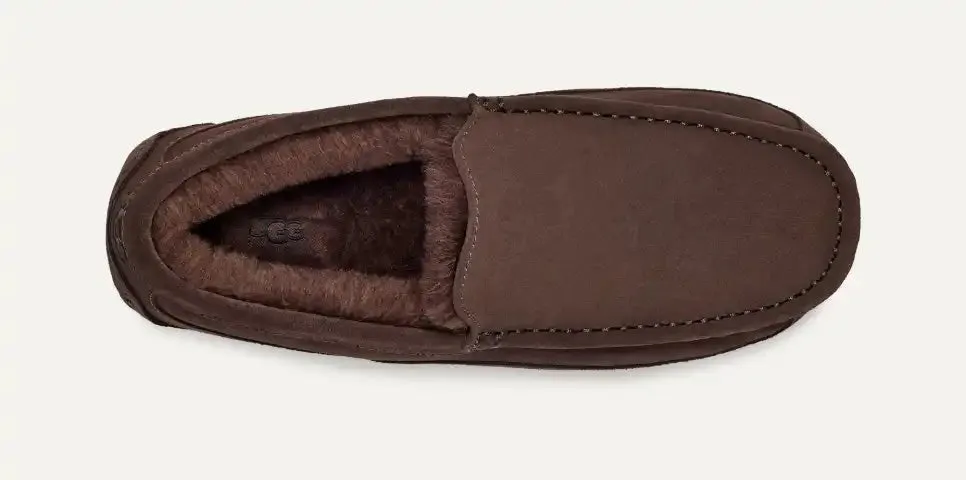 UGG Men's Ascot Suede Slipper