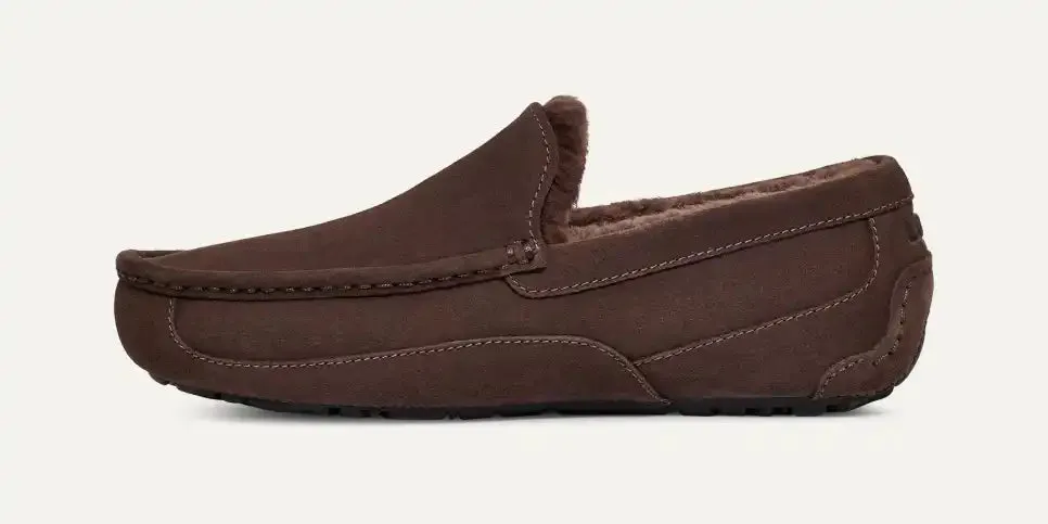 UGG Men's Ascot Suede Slipper