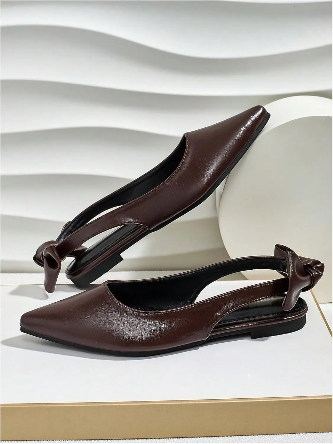 Verdusa Women's Bow Pointed Toe Mule Shoes PU Leather Slingback Low Heels Slip on Flats