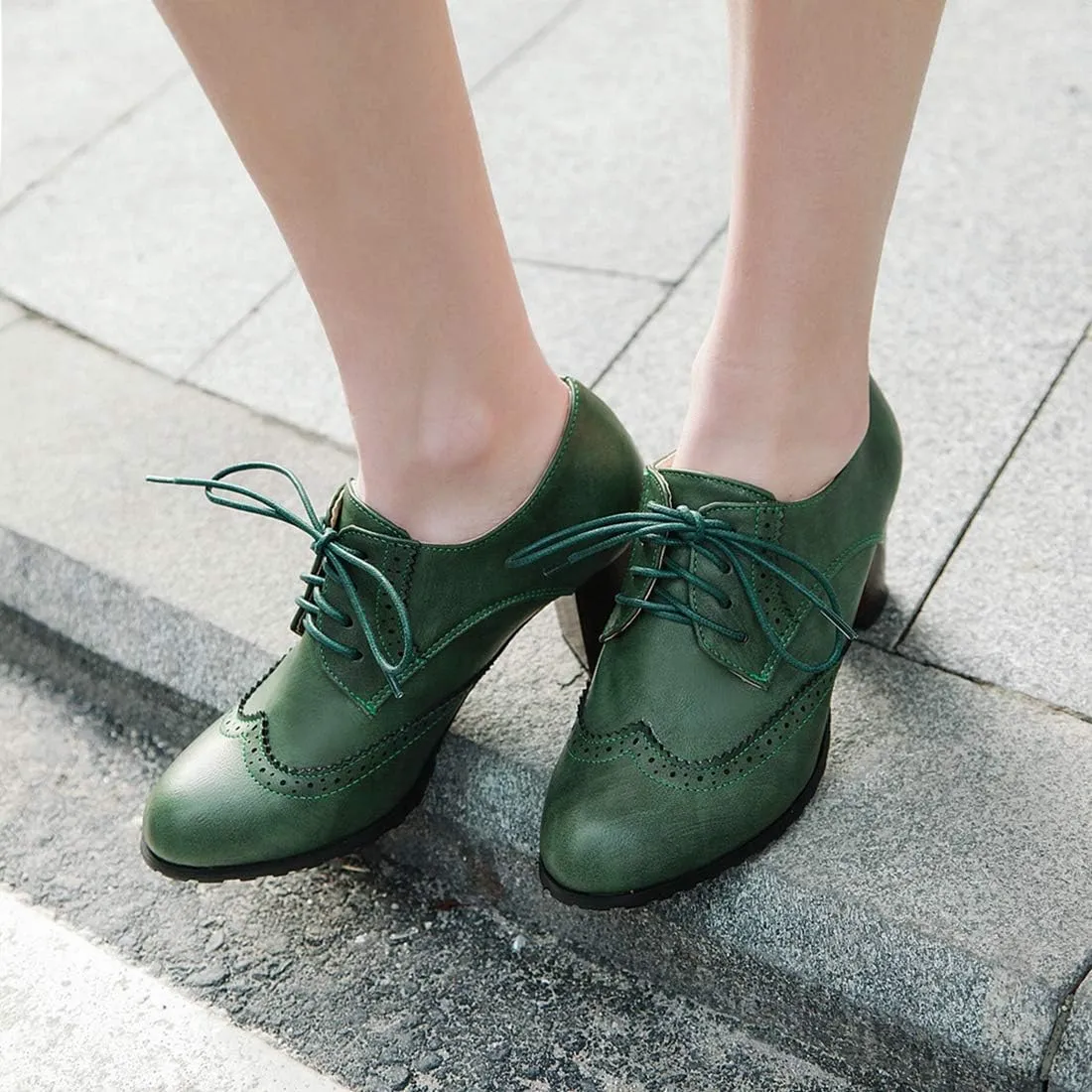 VOKLIN Women's Lace Up Wingtip Pump Oxfords Brogues Perforated Chunky Block High Heels Vintage Dress Shoes