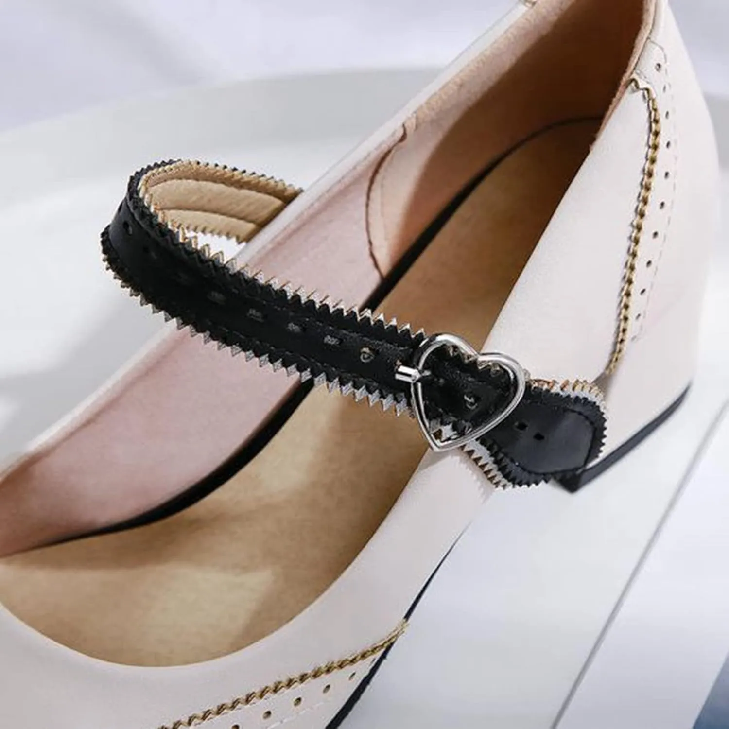 Women Fashion Square Toe Dress Pumps Retro Ankle Strap Mary Janes Retro Mid Block Heel Brogue Shoes