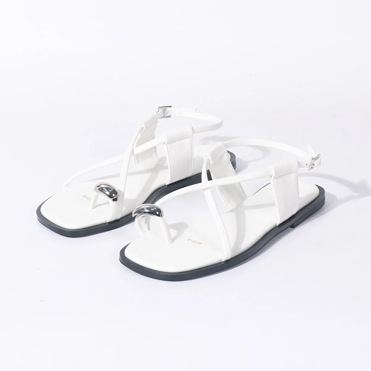 Women Leather Strappy Metal Button Toe Ring Sandals with Adjustable Ankle Buckle Open Toe Flat Summer Beach Casual Sandals