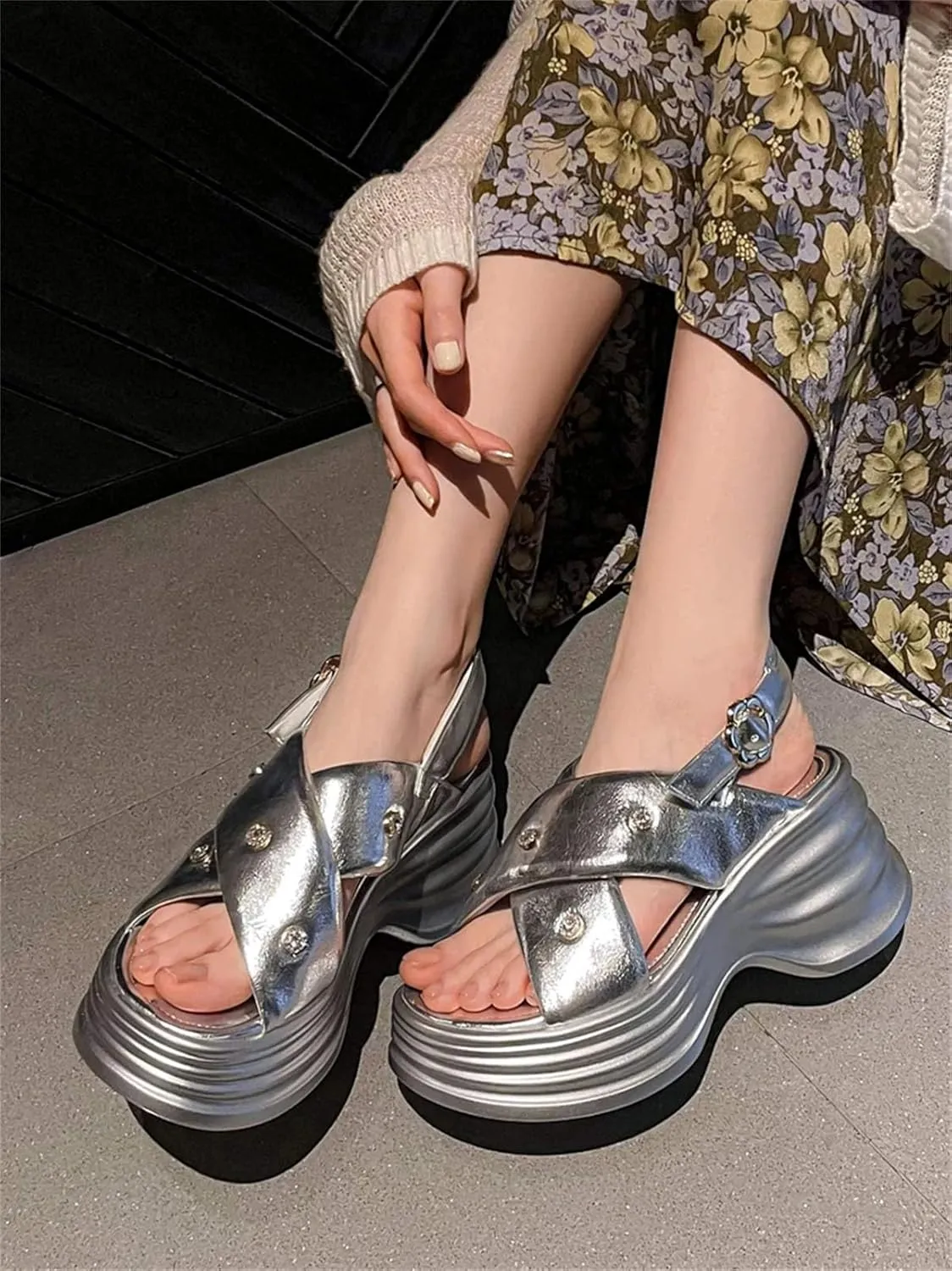 Women's Cow Leather Peep Toe Sandals - Rivets High Heels Party Concise Platform