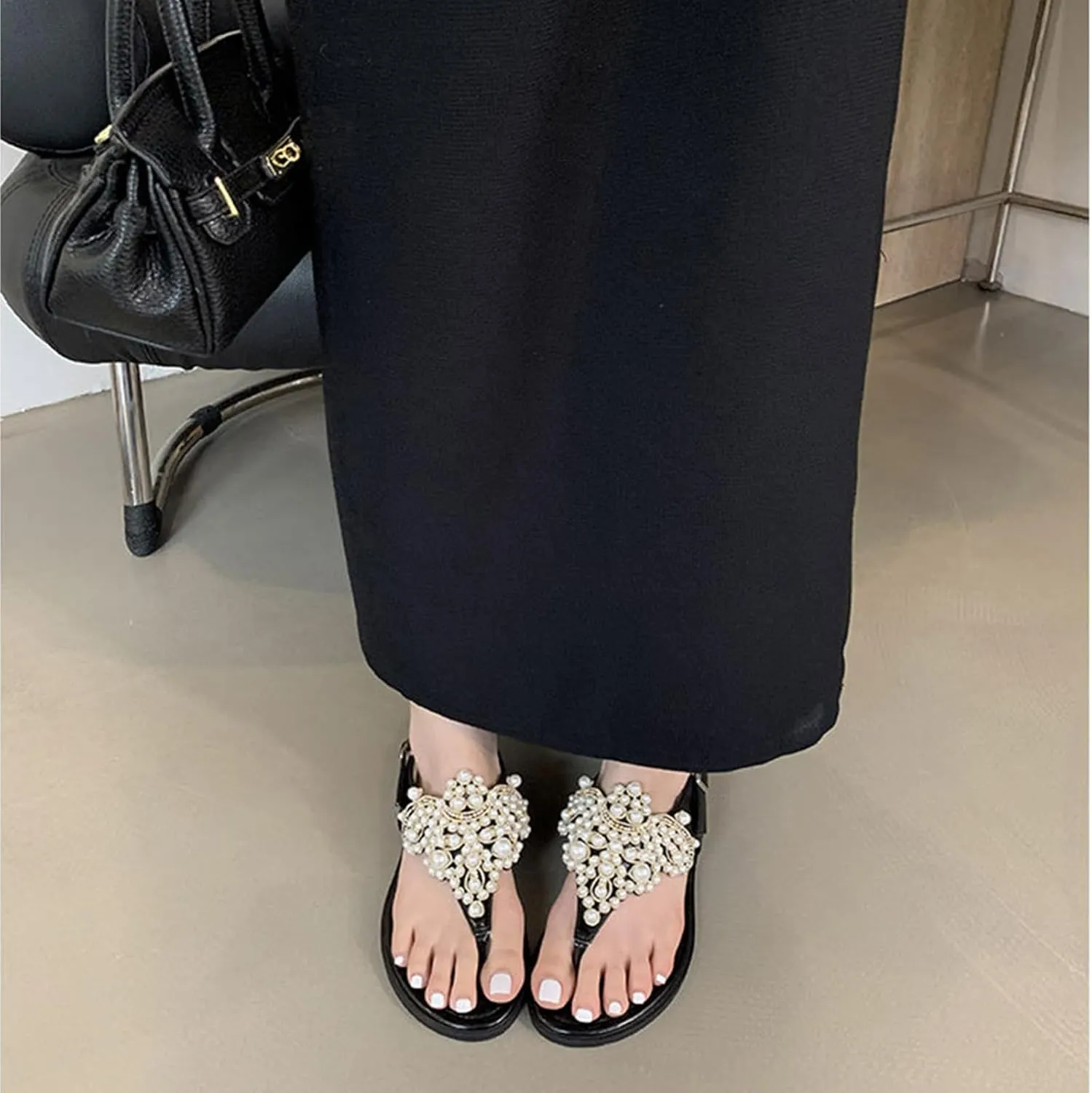 Women's Sparkle Pearl Flat T-Strap Thong Bohemian Sandals Adjust Ankle Strap Summer Fashion Comfort Slip-On Square Open Toe Flip Flops Sandals for Beach Party Prom
