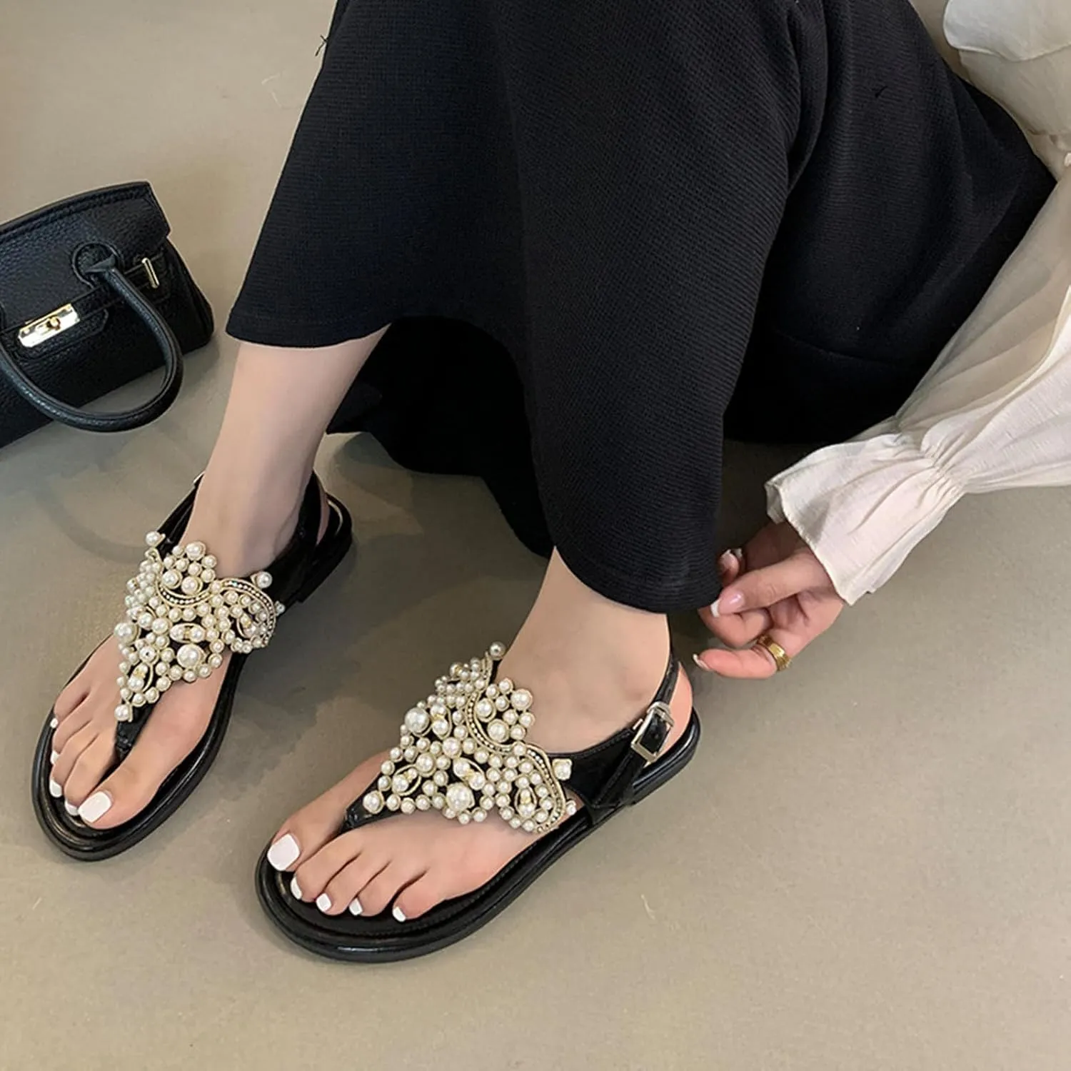 Women's Sparkle Pearl Flat T-Strap Thong Bohemian Sandals Adjust Ankle Strap Summer Fashion Comfort Slip-On Square Open Toe Flip Flops Sandals for Beach Party Prom