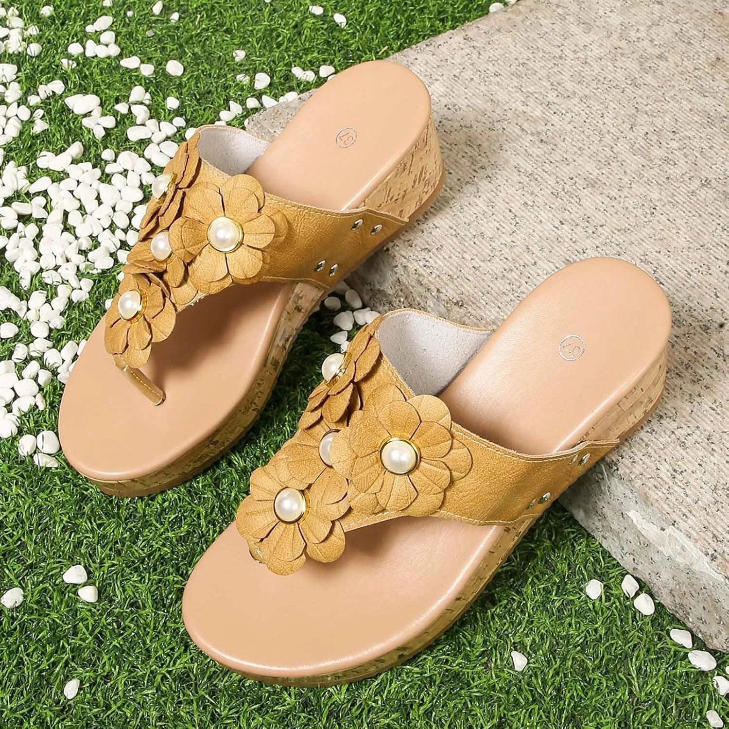 ZSpzx Summer Flip Flops for Women 2025,Open Toe Wide Width Slip On Flower Rhinestones Rivets Platform Sandals Low Wedge Heel Ladies Arch Support Comfortable Cushion Footbed Daily Wear Cute Shoes